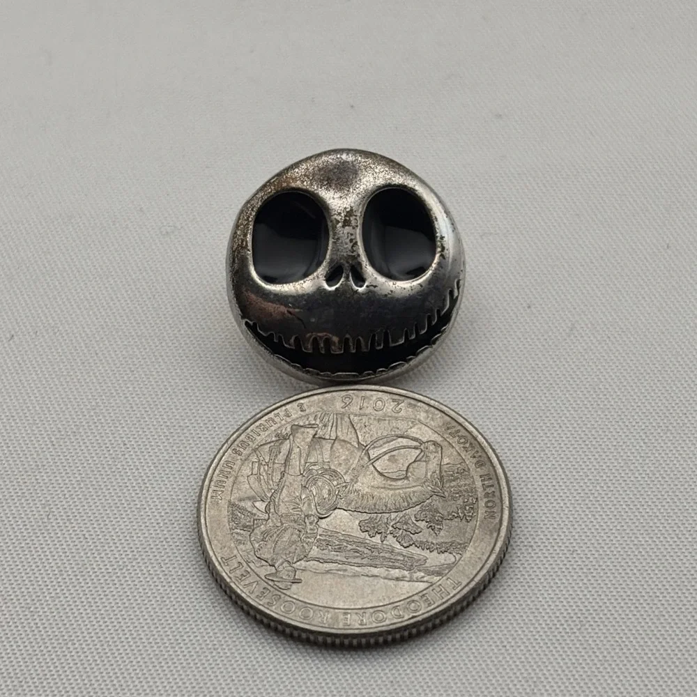 Disney Jack Skellington Head Silver Tone Lapel Hat Pin